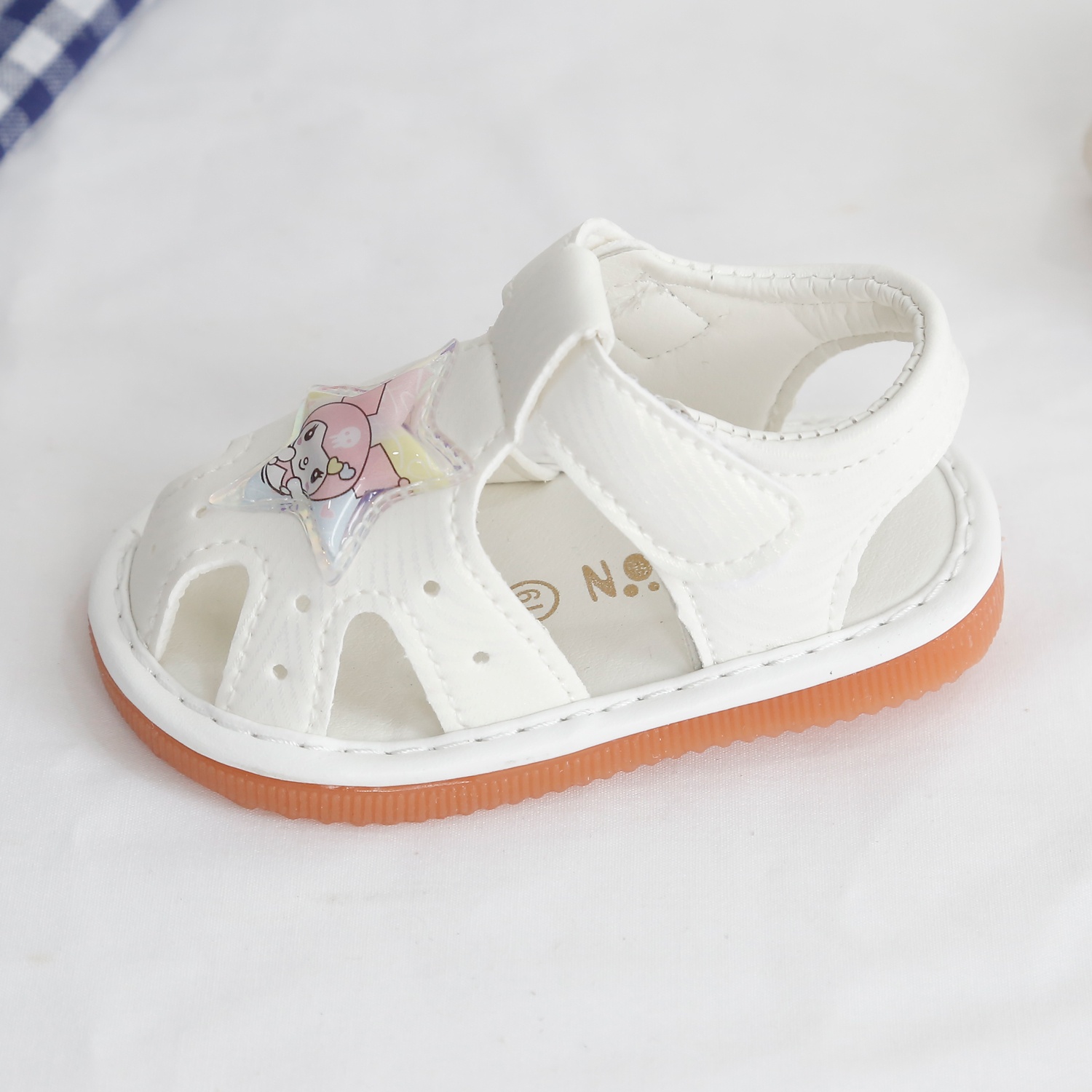 Dép Sandal tập đi họa tiết ngôi sao AC24H (Trắng) hình 2