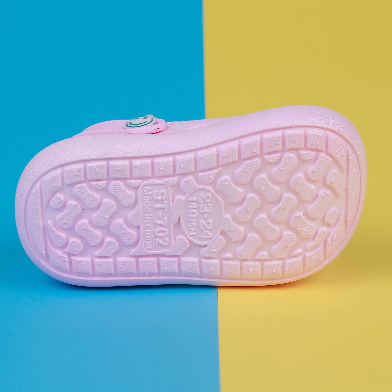 Dép sục KidsPlaza ST-702 hình chú gà (Hồng) cho bé hình 6