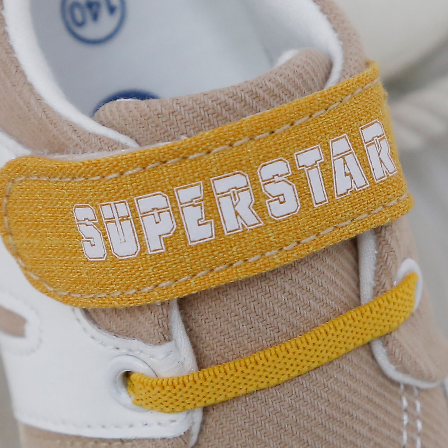 Giày tập đi bé trai KidsPlaza SUPERSTAR 25K-SH01 (Be)