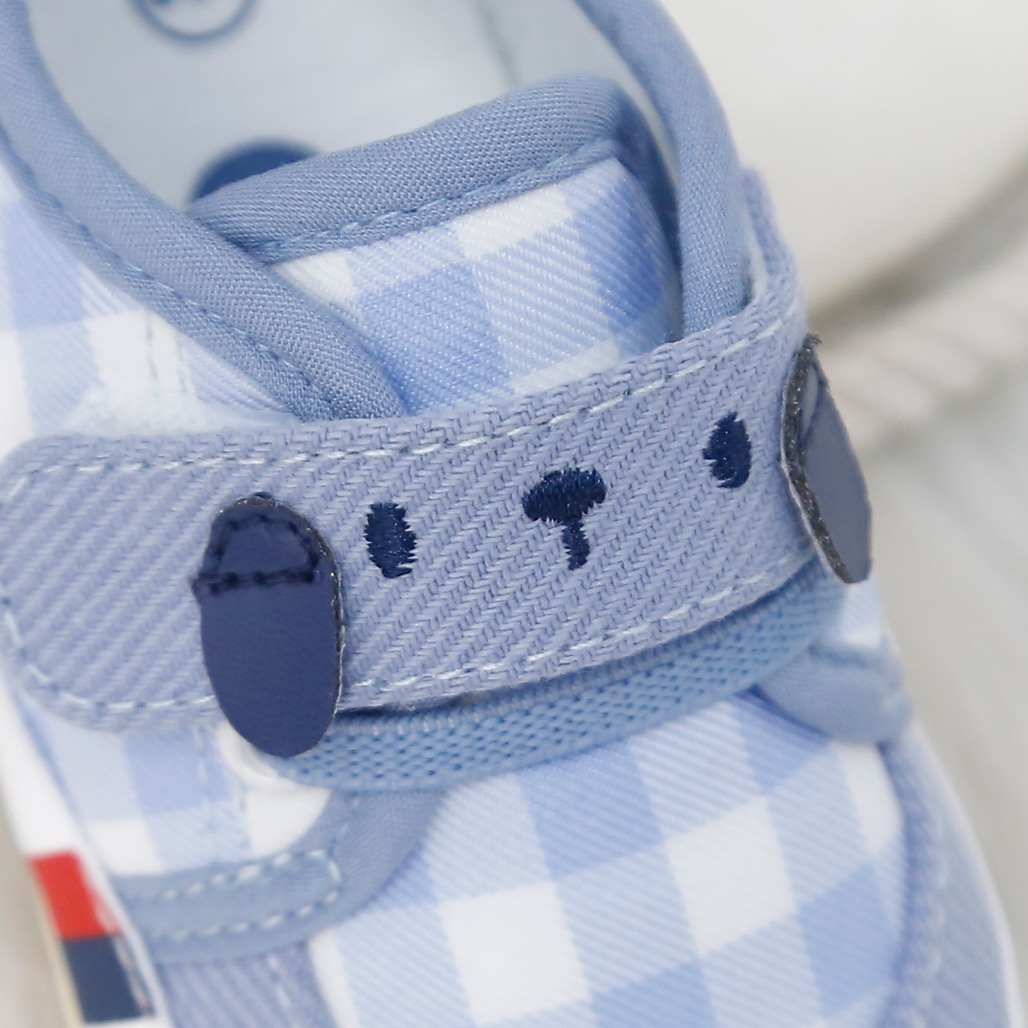 Giày tập đi cho bé KidsPlaza kẻ caro 25K-SH02 (Xanh)