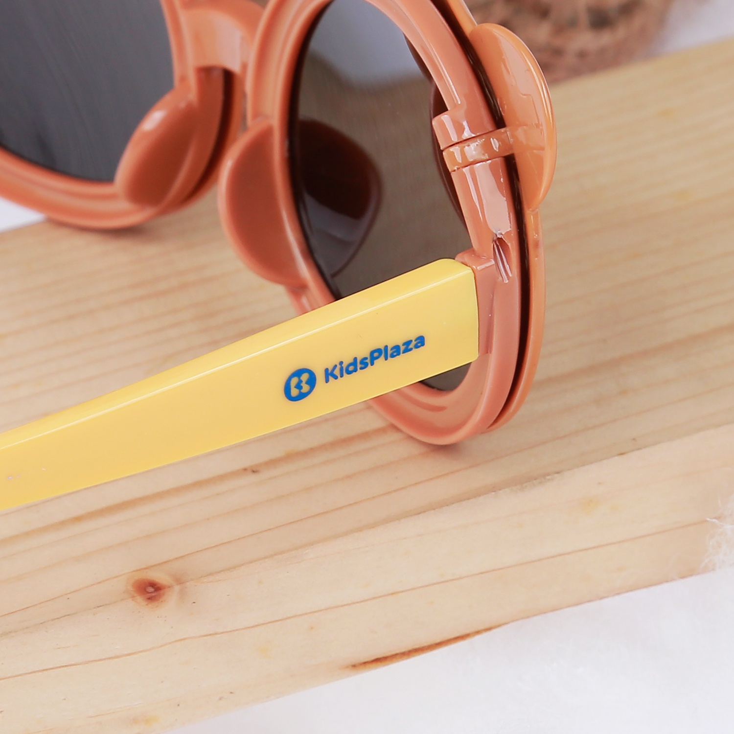 Kính thời trang gọng dẻo KidsPlaza 2023 32030 C16 (Nâu) hình 3