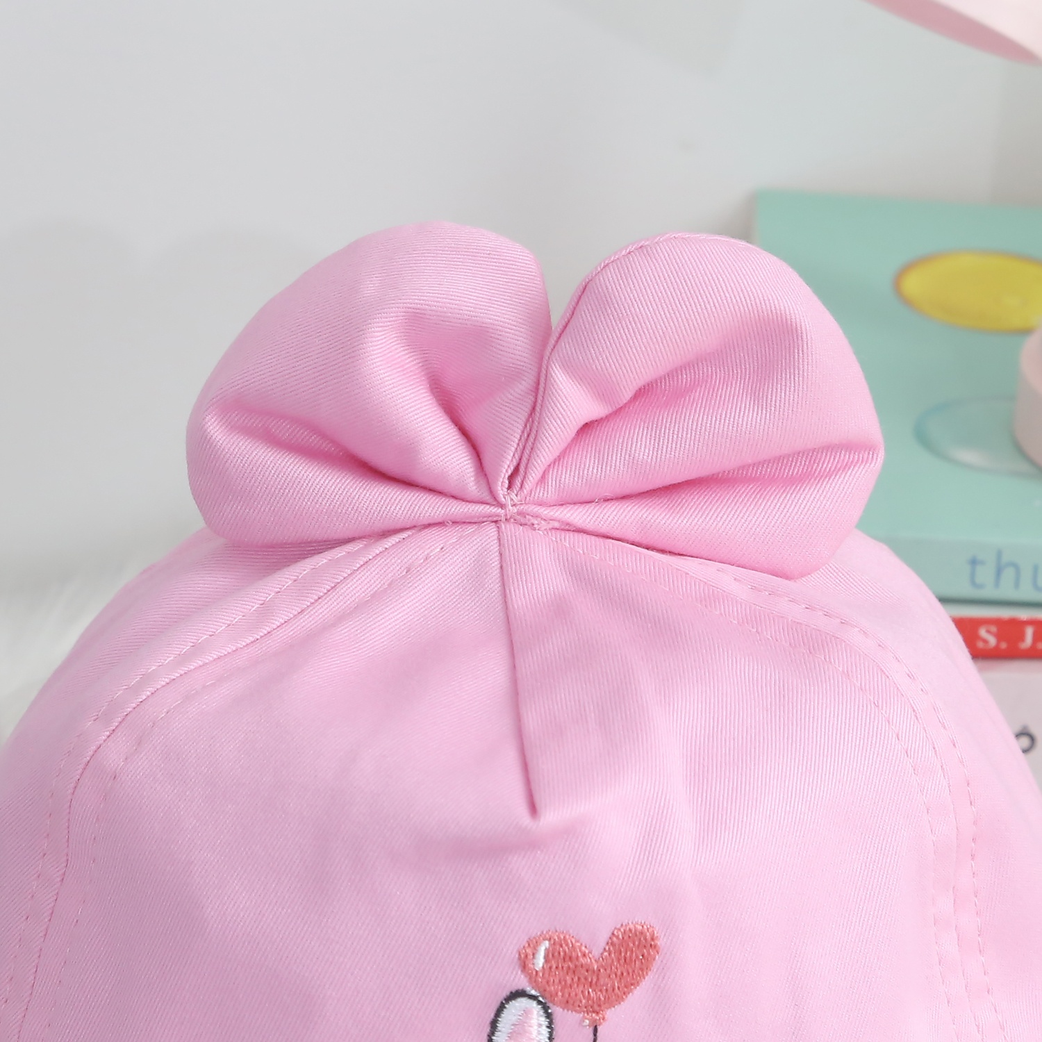 Mũ lưỡi trai phủ voan KidsPlaza thêu thỏ DN24H (Hồng) hình 3