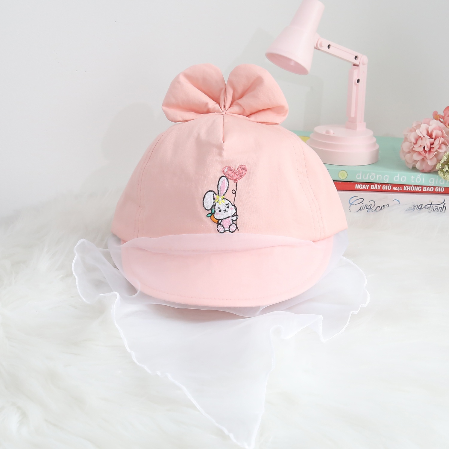 Mũ lưỡi trai phủ voan KidsPlaza thêu thỏ (Hồng Đào)
