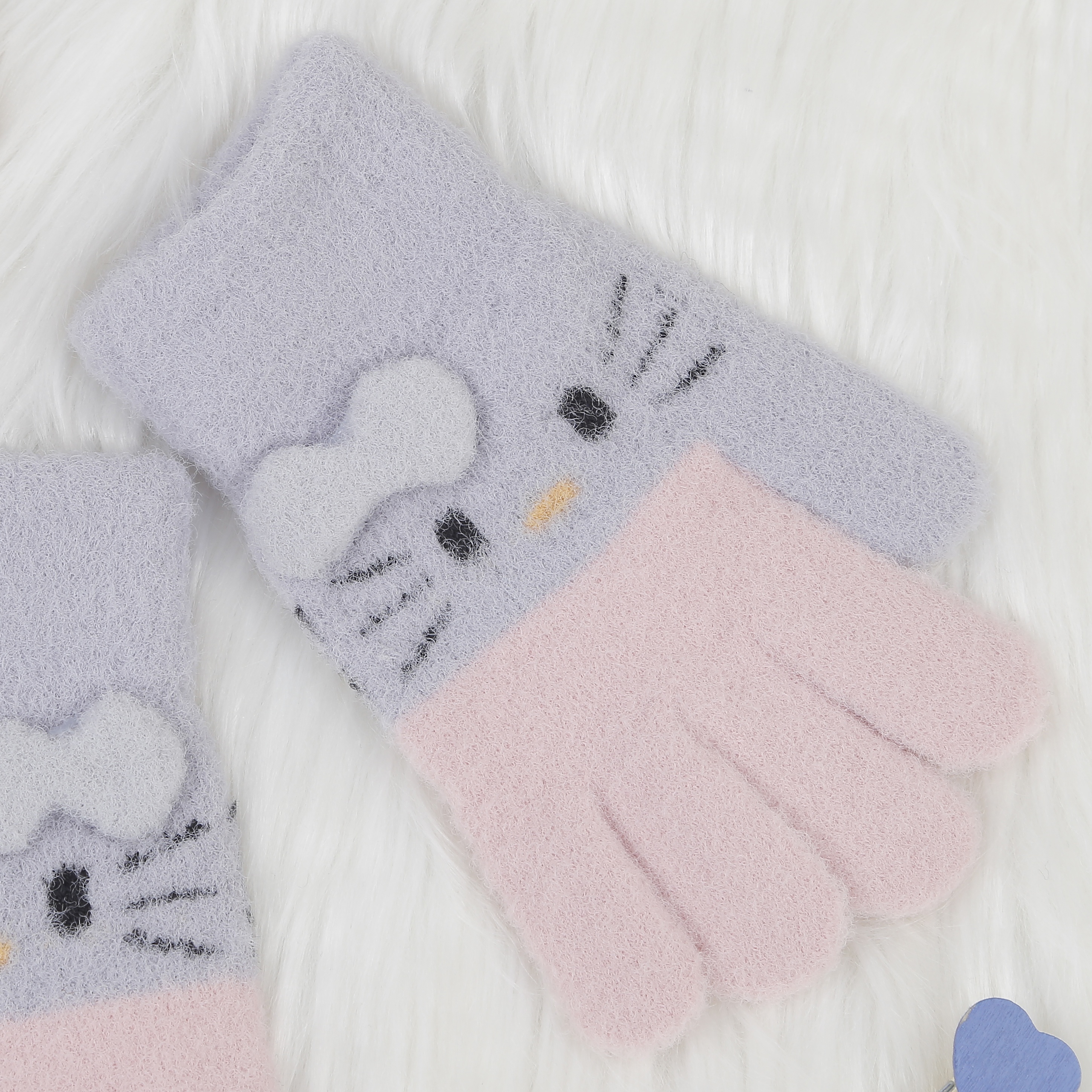 Găng tay len cho bé KidsPlaza 22K-G04 hình 2