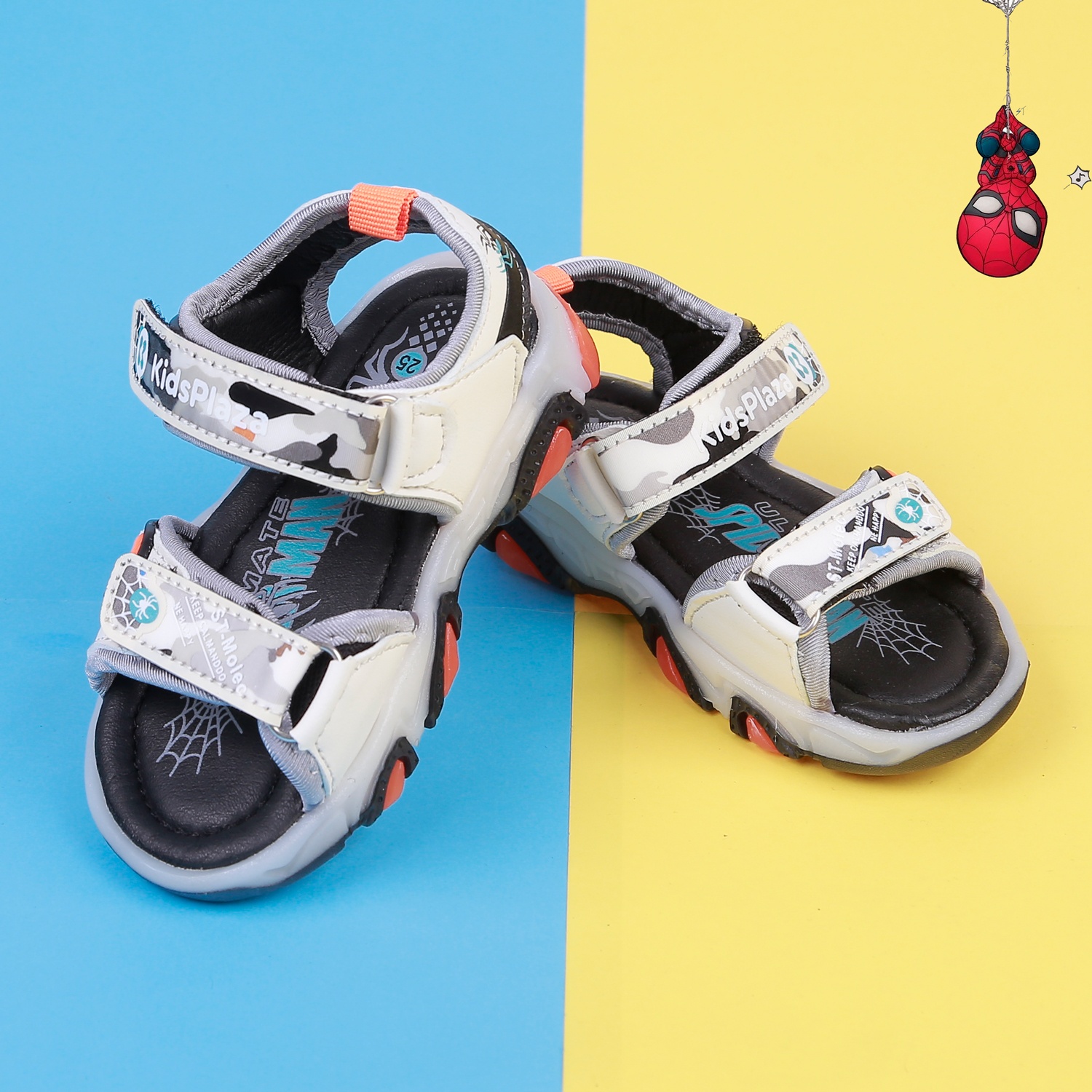 Dép sandal bé trai có đèn KidsPlaza 22K-FS2 Spiderman hình 1