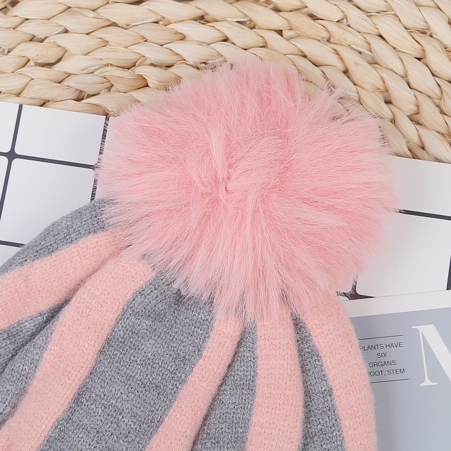 Mũ len bé gái kẻ sọc Kidsplaza 22K-WH02 (Hồng) hình 2