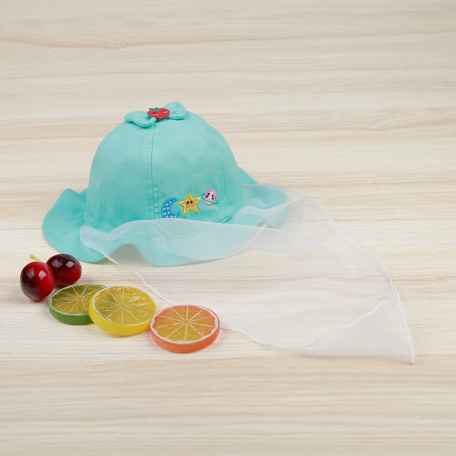 Mũ vành tròn bé gái KidsPlaza phủ voan gắn nơ DN22H (Xanh) hình 1