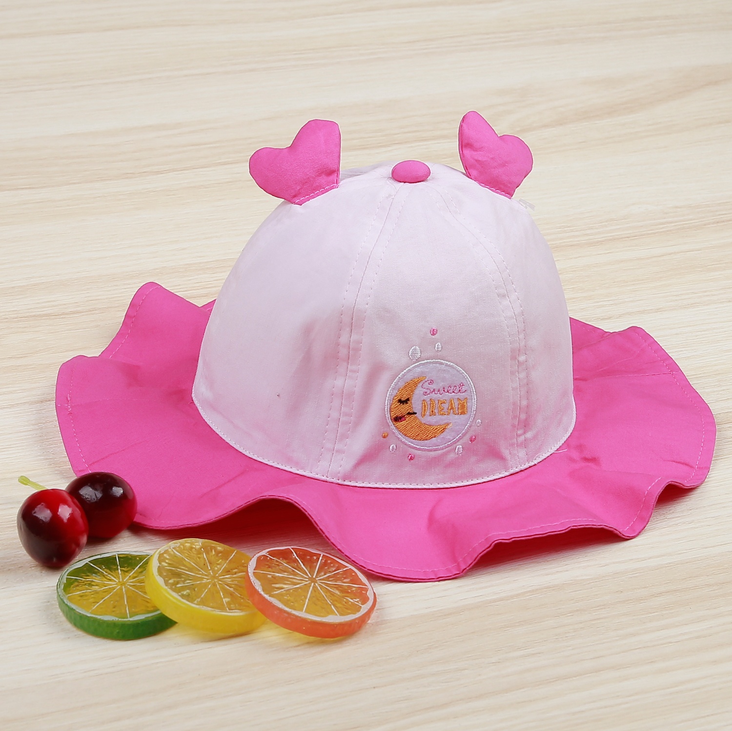 Mũ vành bé gái Kids Plaza thêu trăng DN22H (Hồng)  hình 1