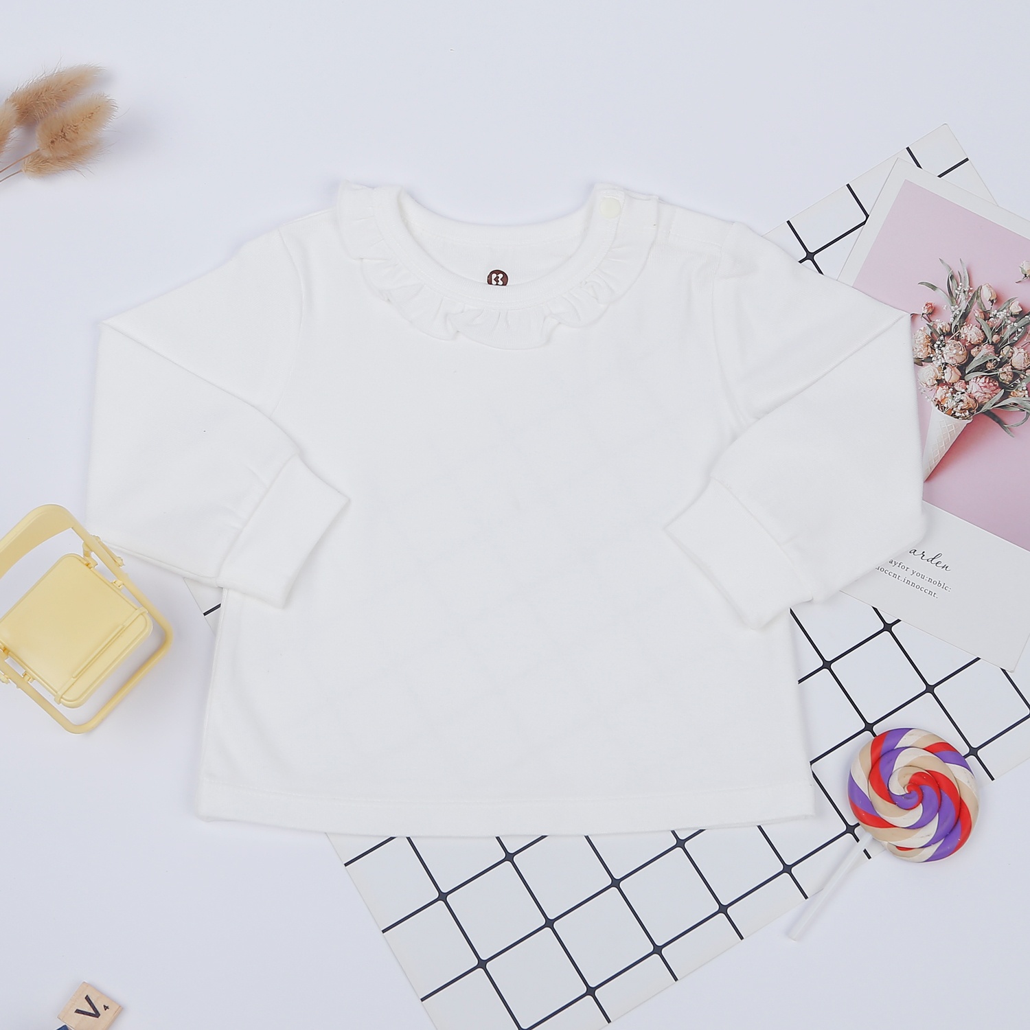 Set yếm bé gái KidsPlaza in thỏ Hello HN22T hình 2