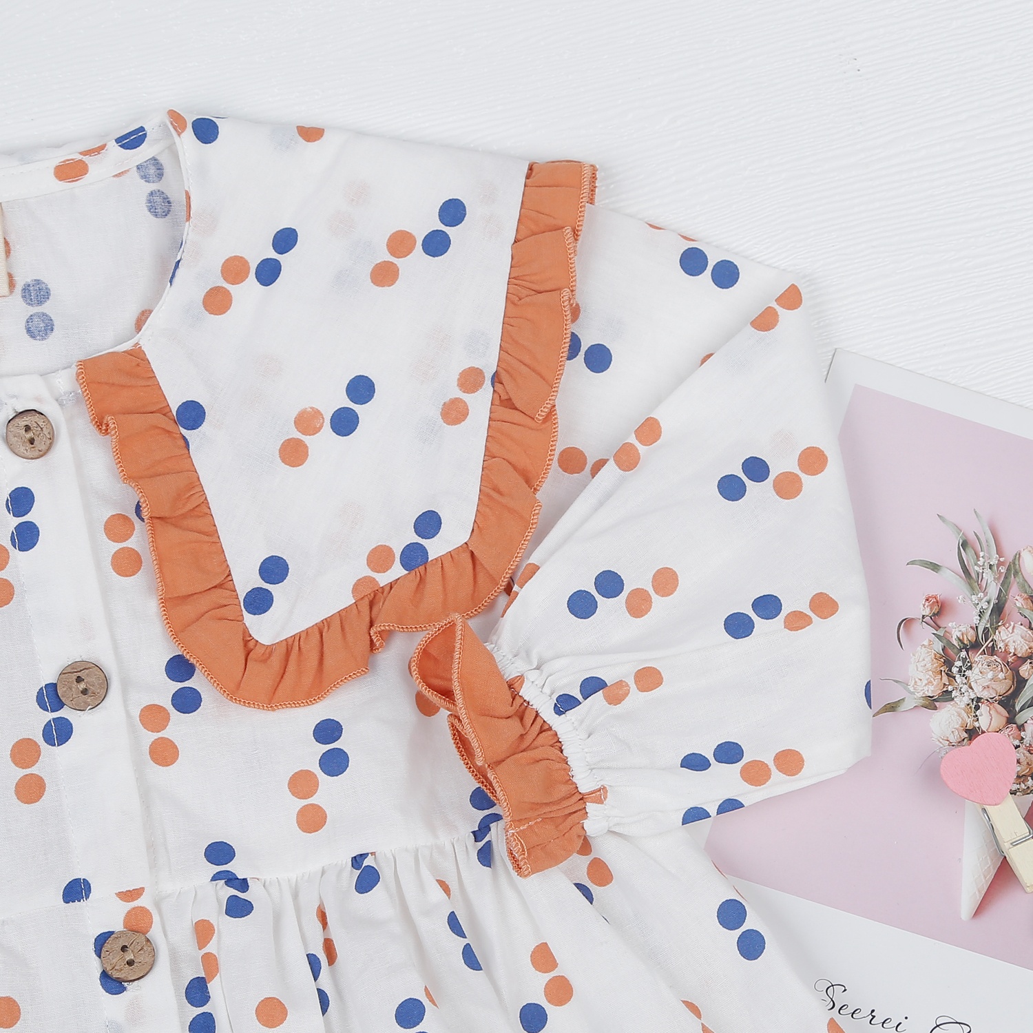 Váy dài bé gái cổ sen phối bèo in chấm KidsPlaza M22T  hình 3