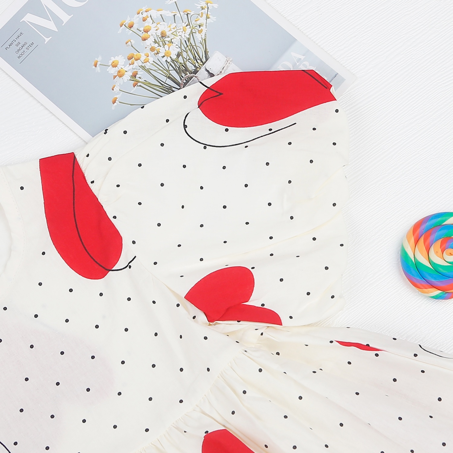 Váy dài bé gái tay bồng in trái tim KidsPlaza M22T (Be) hình 3