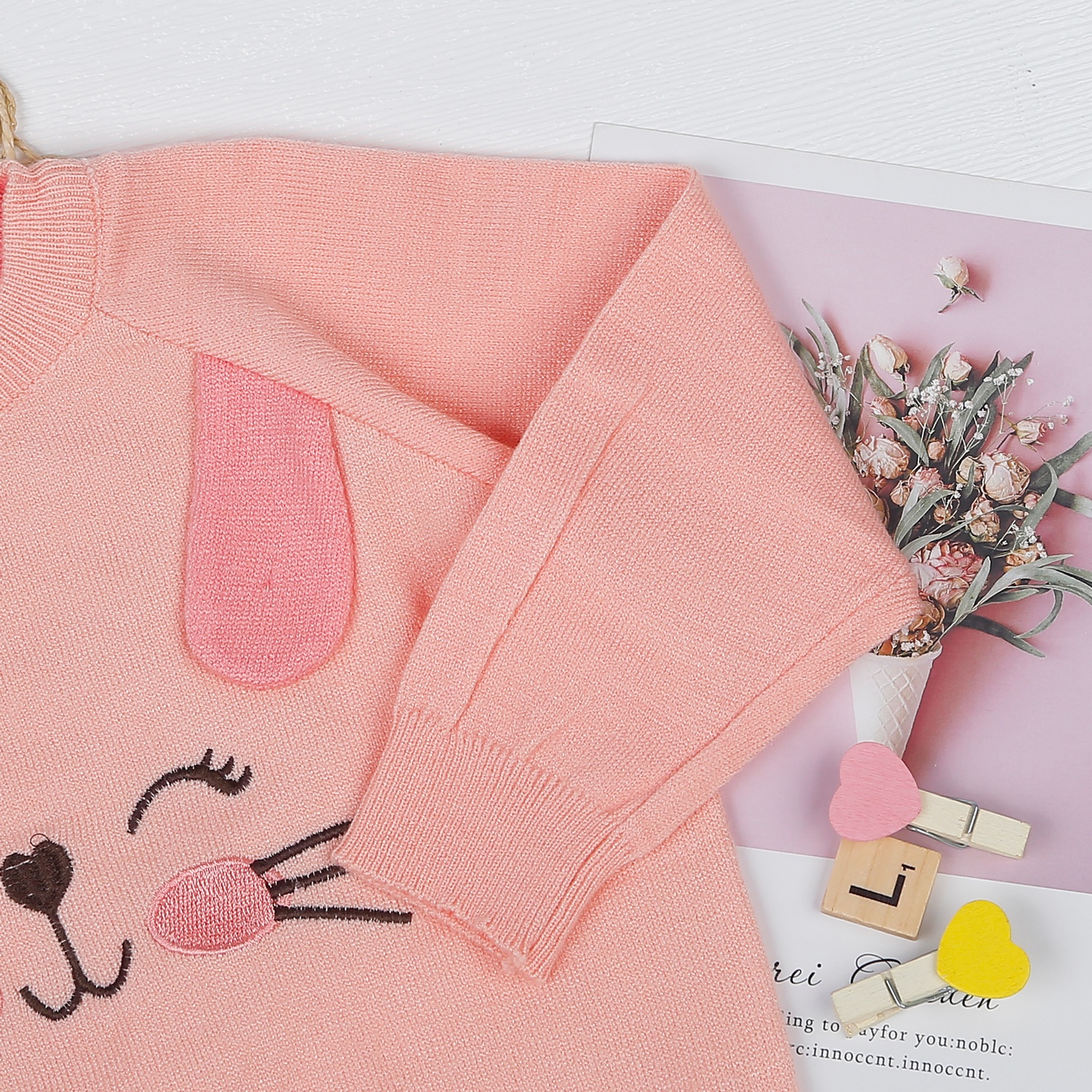 Áo len bé gái cài vai KidsPlaza ND22D (Hồng Cam Nhạt) hình 3