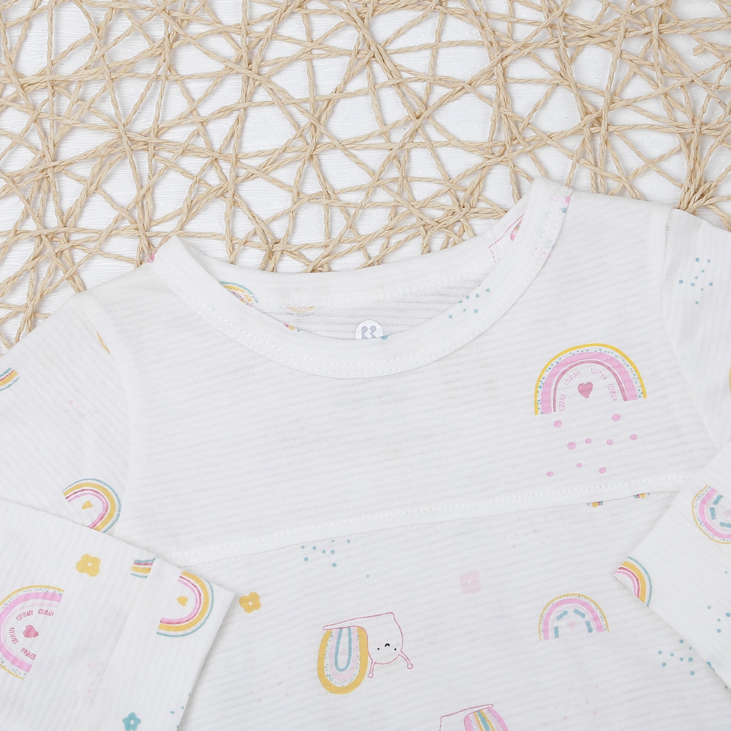 Bộ quần áo dài tay bé gái kẻ phối cầu vồng KidsPlaza MT21 hình 4