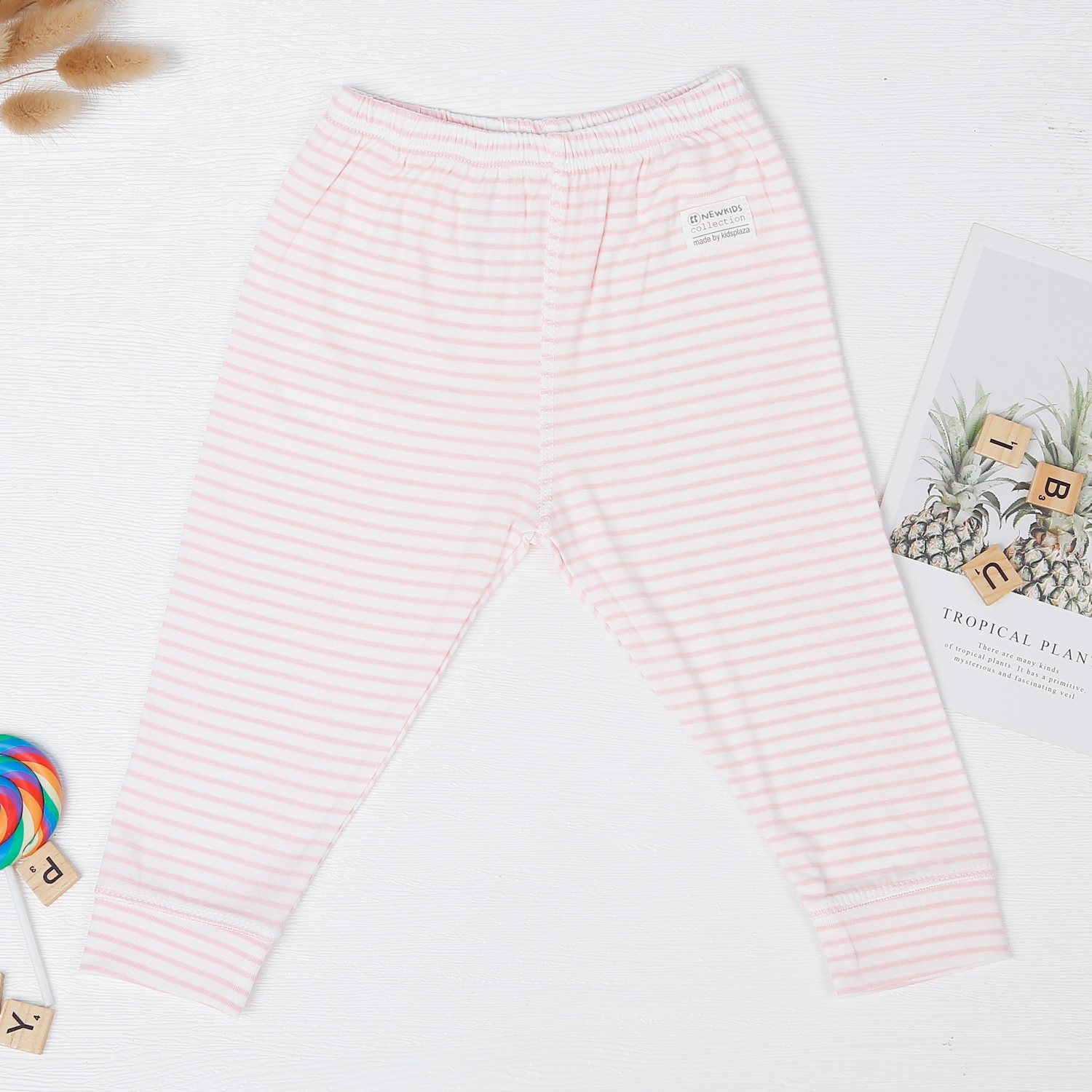 Bộ quần áo dài tay cài vai Otis KidsPlaza ND22T (Kẻ hồng) hình 6