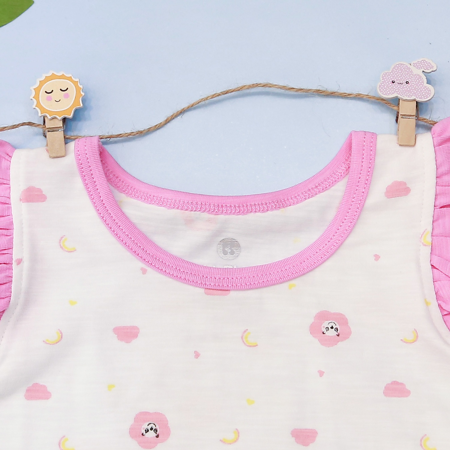 Bộ quần áo bé gái cộc tay in hoa KidsPlaza M21H hình 3