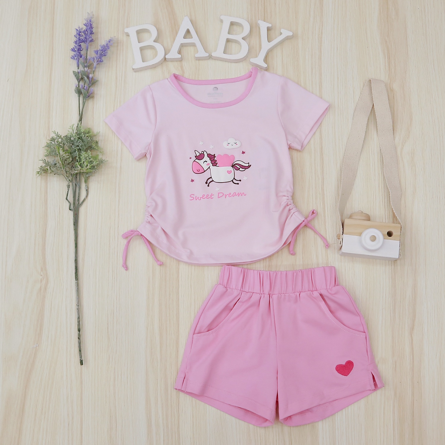 Bộ quần áo cộc tay bé gái KidsPlaza in ngựa TT22H (Hồng) hình 1