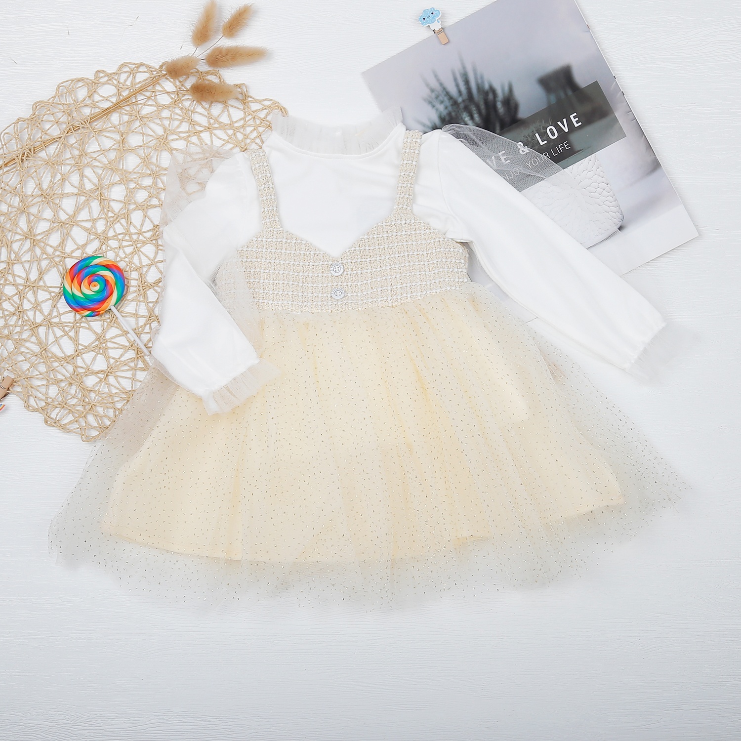 Sét váy dạ 2 dây KidsPlaza M22D (Trắng be) hình 1