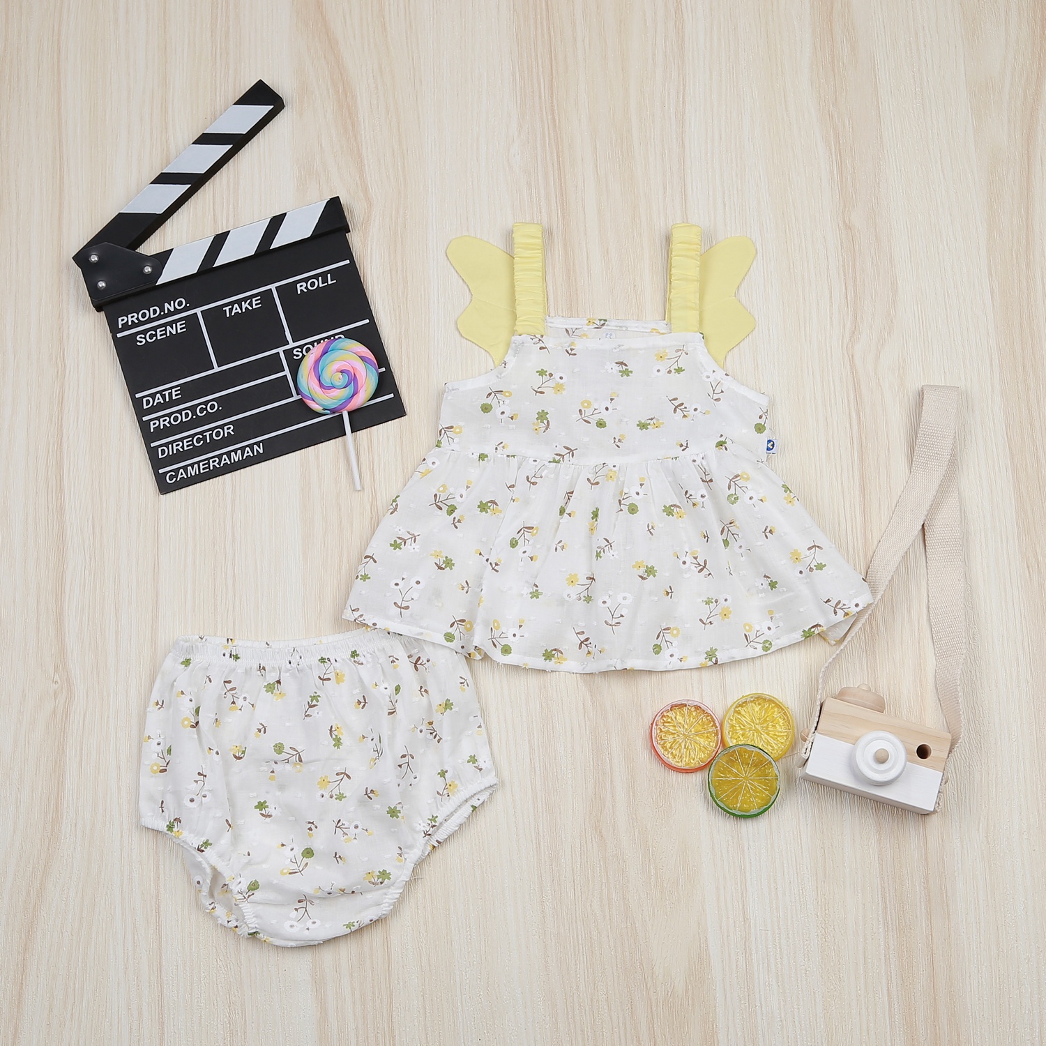 Set váy hoa thiên thần cho bé gái KidsPlaza HN22H (Trắng) hình 1