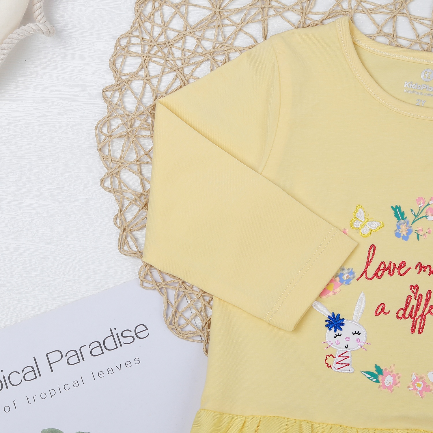 Váy dài bé gái KidsPlaza thêu thỏ vàng TT21T hình 2