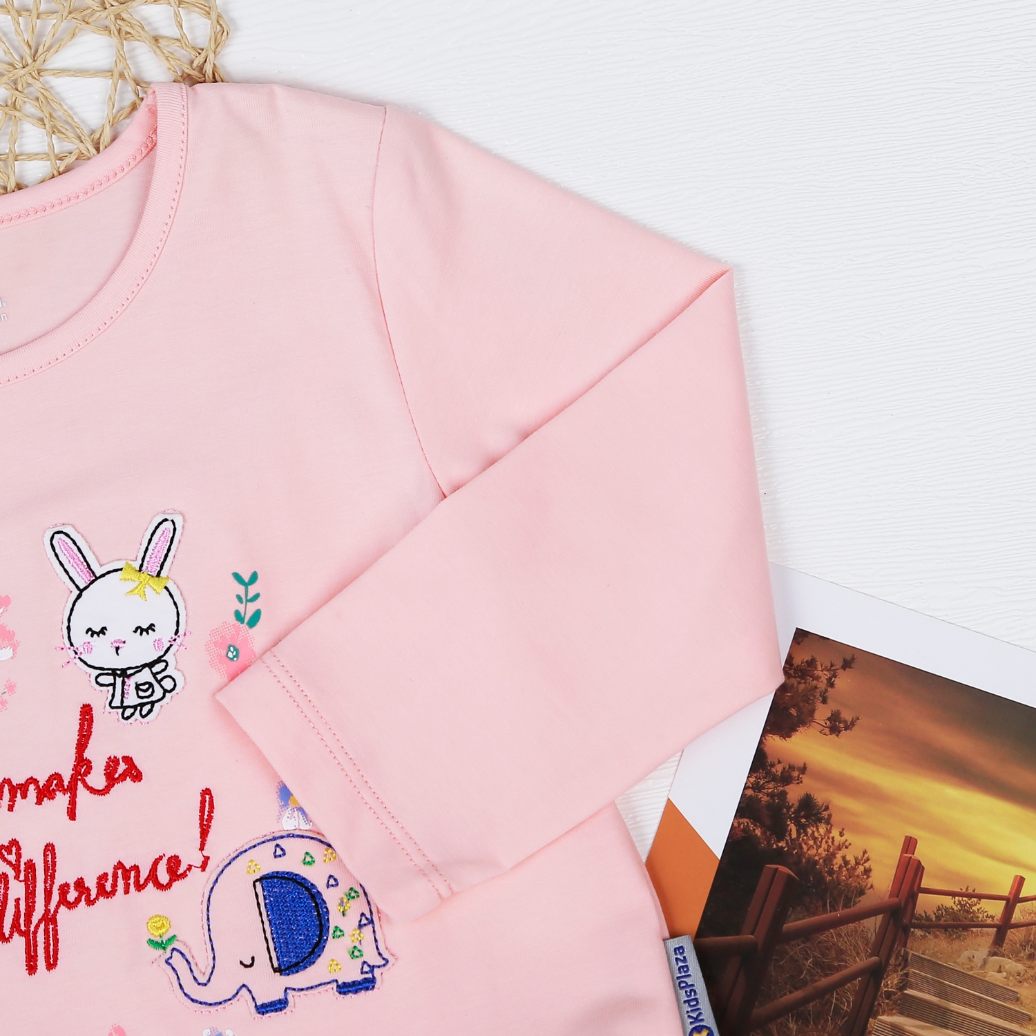 Váy dài bé gái KidsPlaza thêu thỏ hồng TT21T hình 3