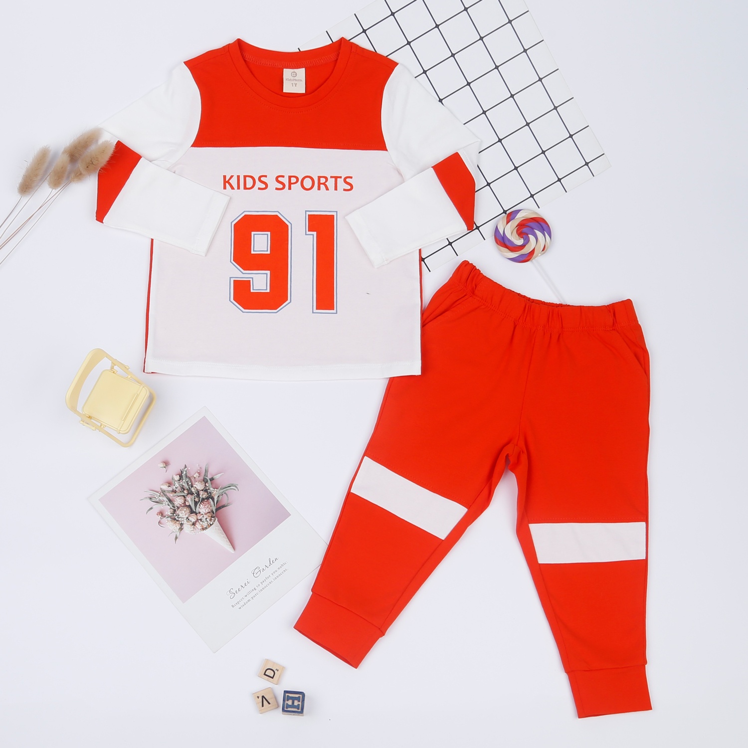 Bộ quần áo bé trai dài tay KidsPlaza in số 91 M22T (Đỏ) hình 1