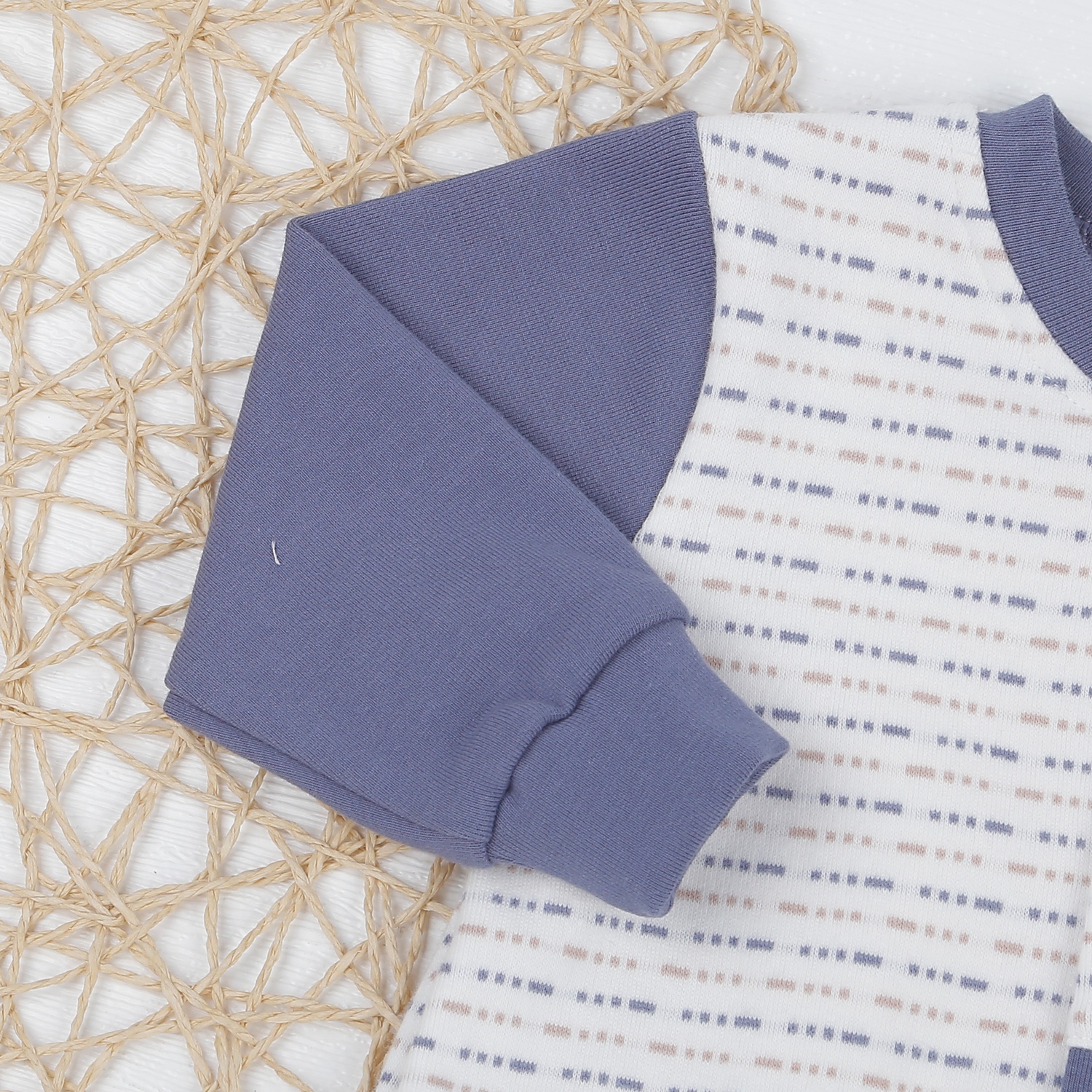 Body bé trai dài tay kẻ nét đứt KidsPlaza ND22D (Trắng xanh đậm)  hình 3