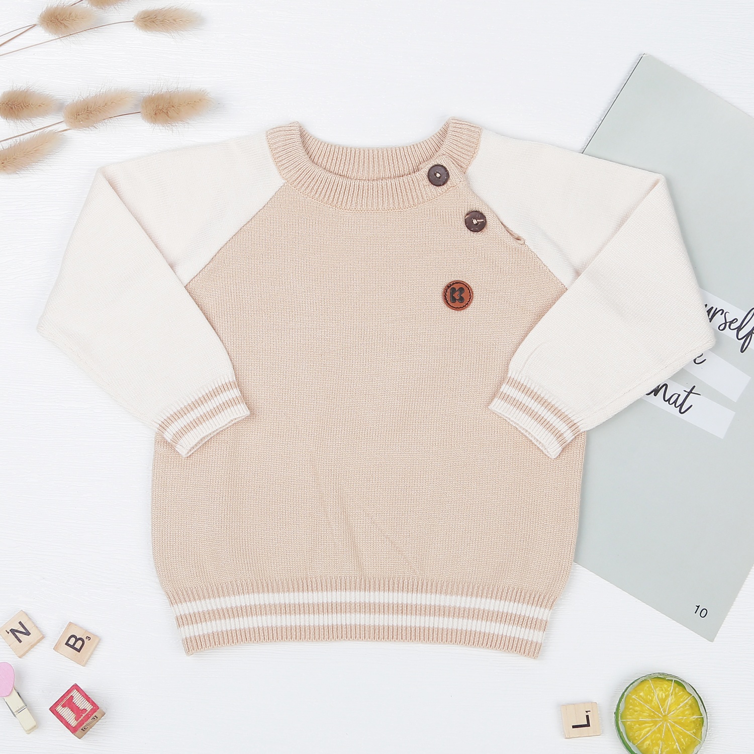 Áo len cài vai bé trai KidsPlaza ND22D (Nâu Be) hình 1