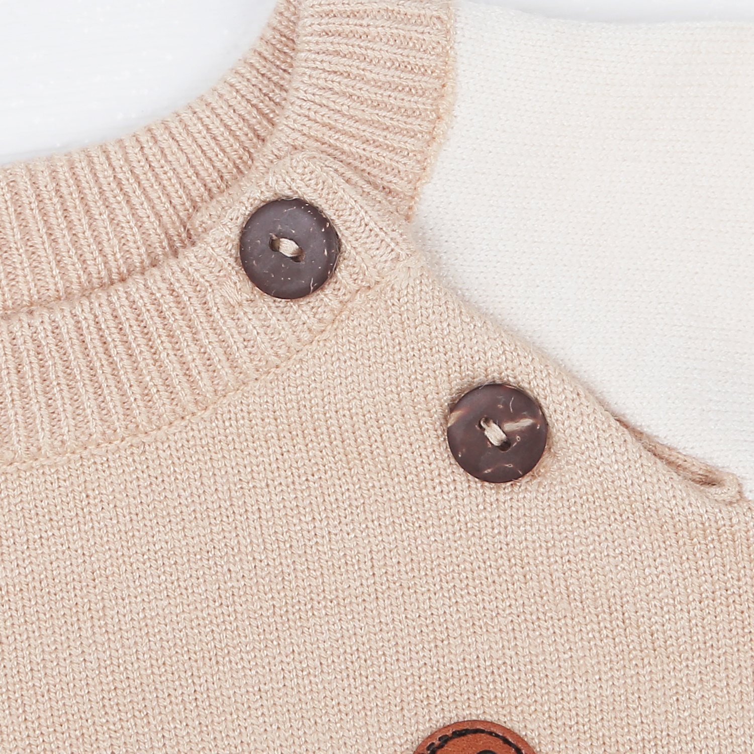 Áo len cài vai bé trai KidsPlaza ND22D (Nâu Be) hình 3