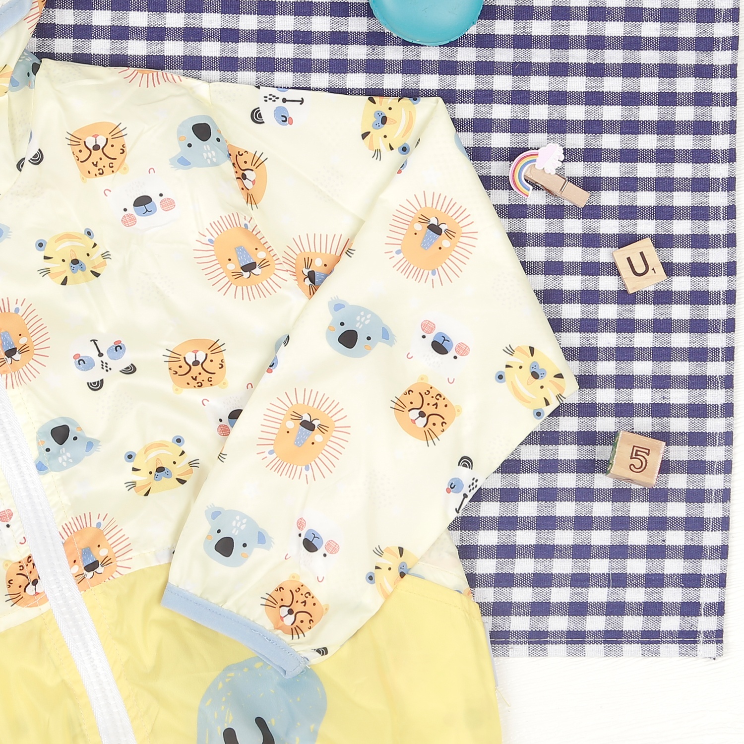 Áo gió bé trai KidsPlaza in hình sư tử vàng M22T hình 2