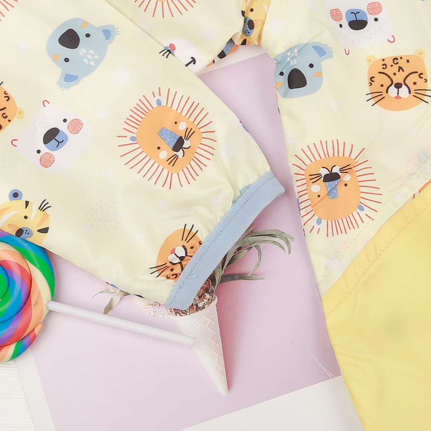 Áo gió bé trai KidsPlaza in hình sư tử vàng M22T hình 4