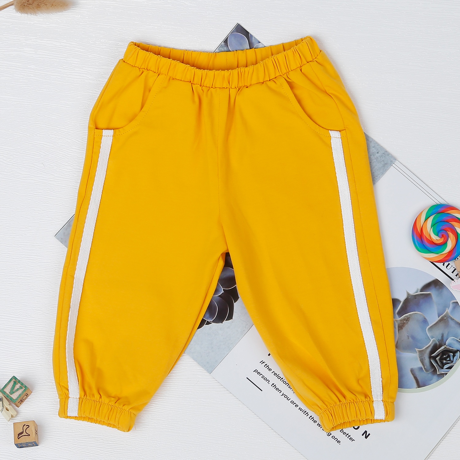 Bộ quần áo bé trai dài tay KidsPlaza in Dinosaurs TT22T (Vàng) hình 4