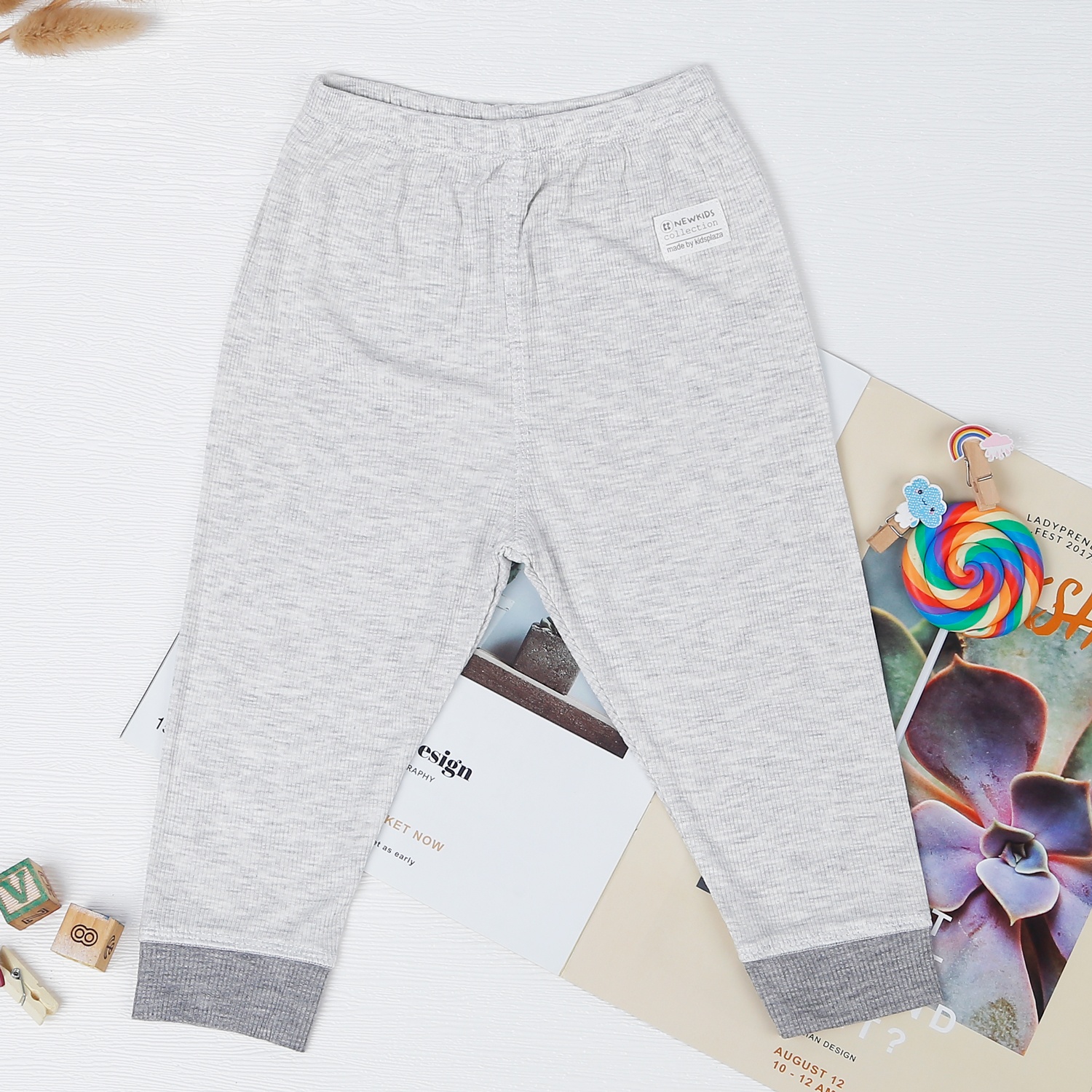 Bộ dài tay cổ tròn kẻ tăm KidsPlaza ND22T (Ghi) hình 3