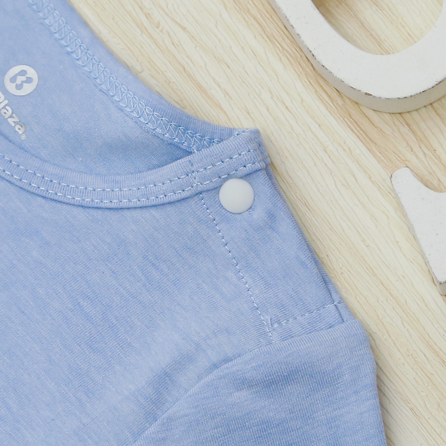 Bộ quần áo cộc tay cài vai KidsPlaza KA22 (Xanh) hình 4