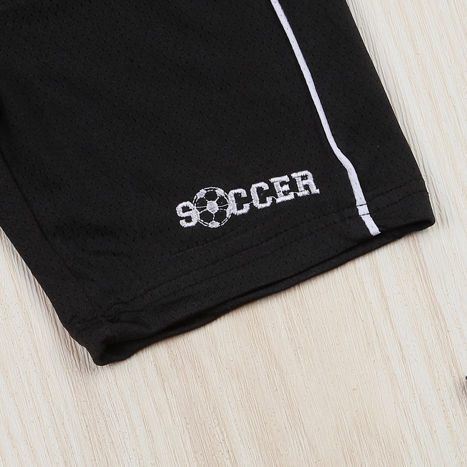 Bộ cộc bé trai thêu bóng KidsPlaza VY22H Trắng hình 6