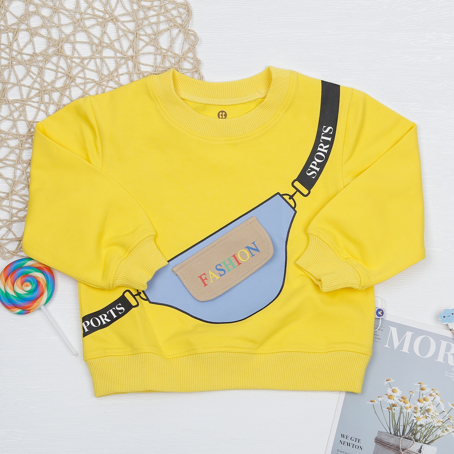 Bộ dài tay bé trai KidsPlaza phối túi in chéo vàng HN22D hình 2