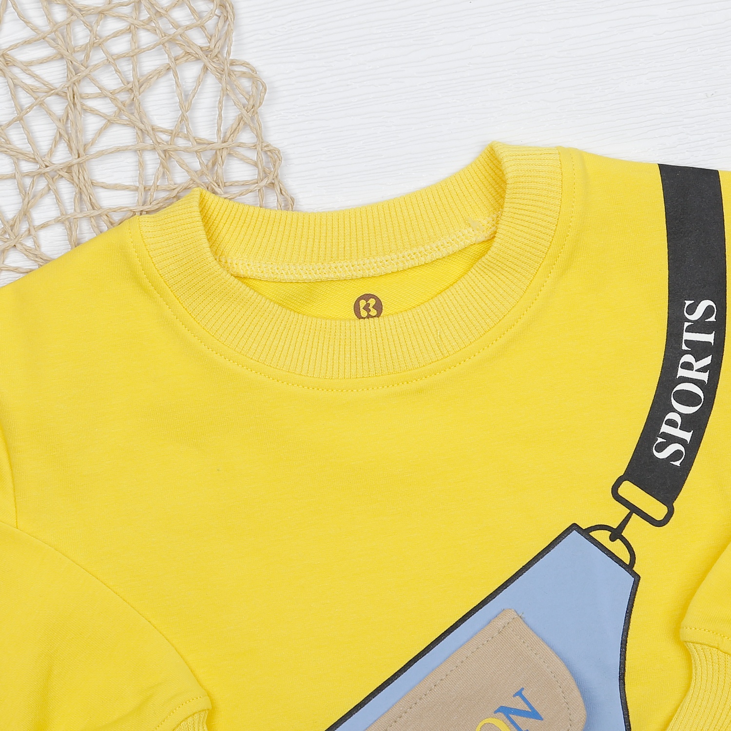 Bộ dài tay bé trai KidsPlaza phối túi in chéo vàng HN22D hình 5