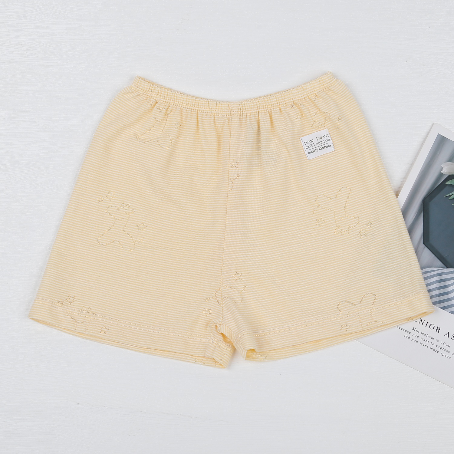 Bộ quần áo cộc tay cài vai in hươu vàng KidsPlaza HN23H  hình 3