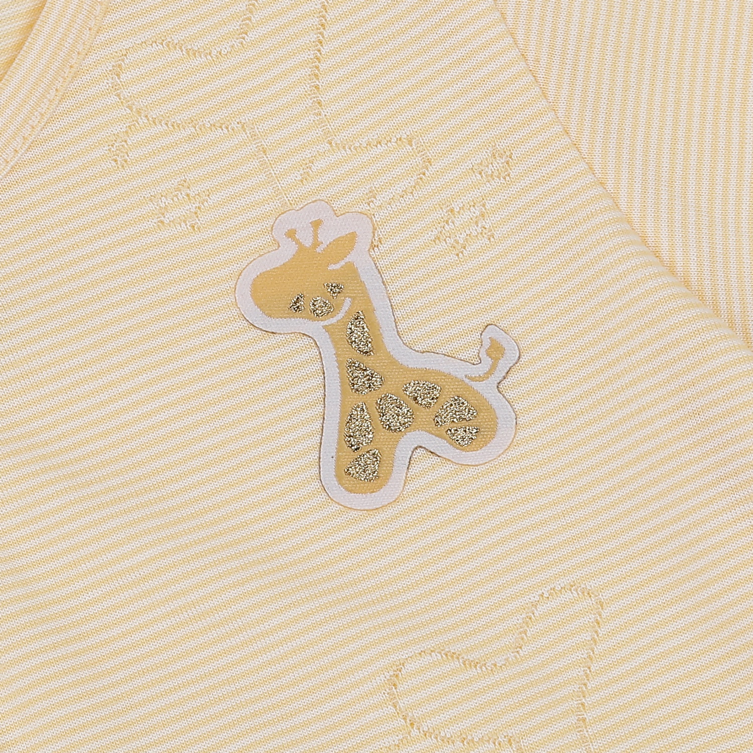 Body sơ sinh cộc tay cài chéo in hươu vàng KidsPlaza HN23H hình 4