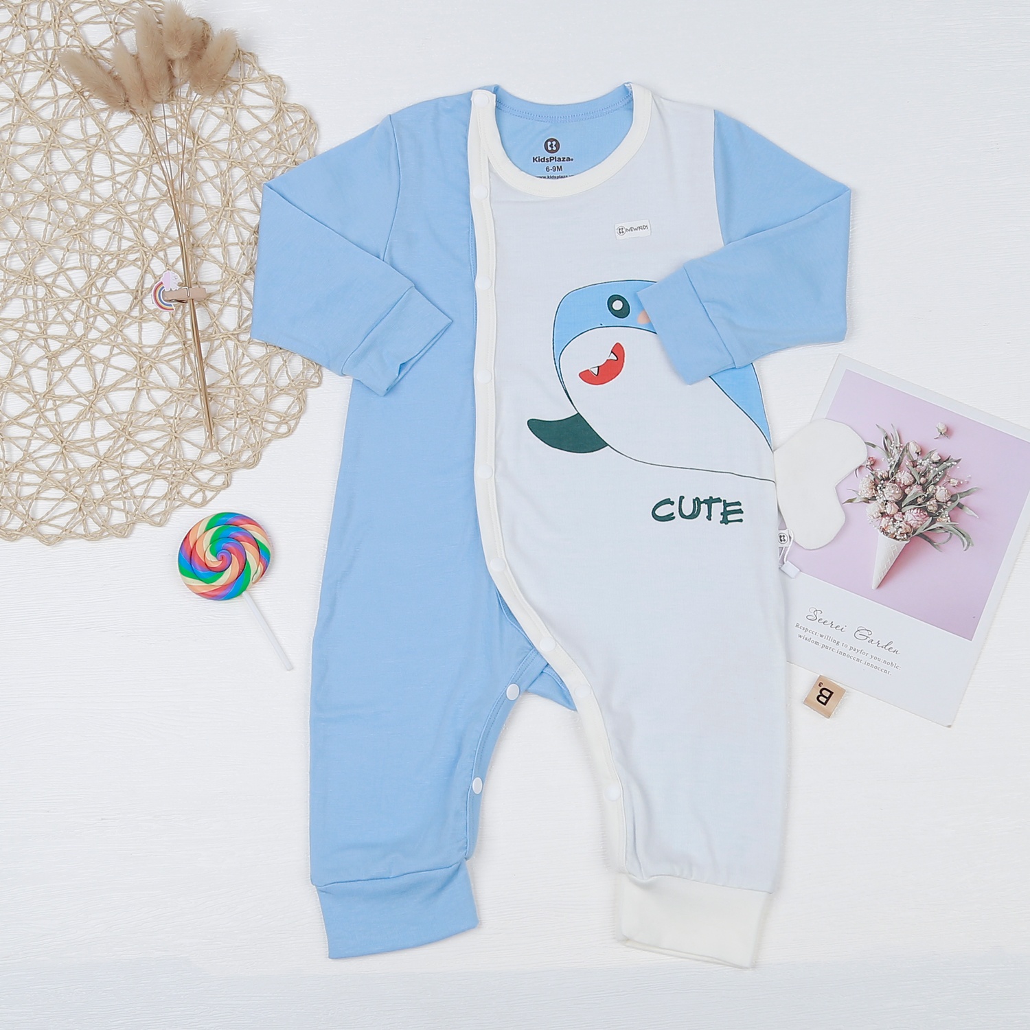 Body cho bé trai KidsPlaza in hình cá heo M22D hình 1