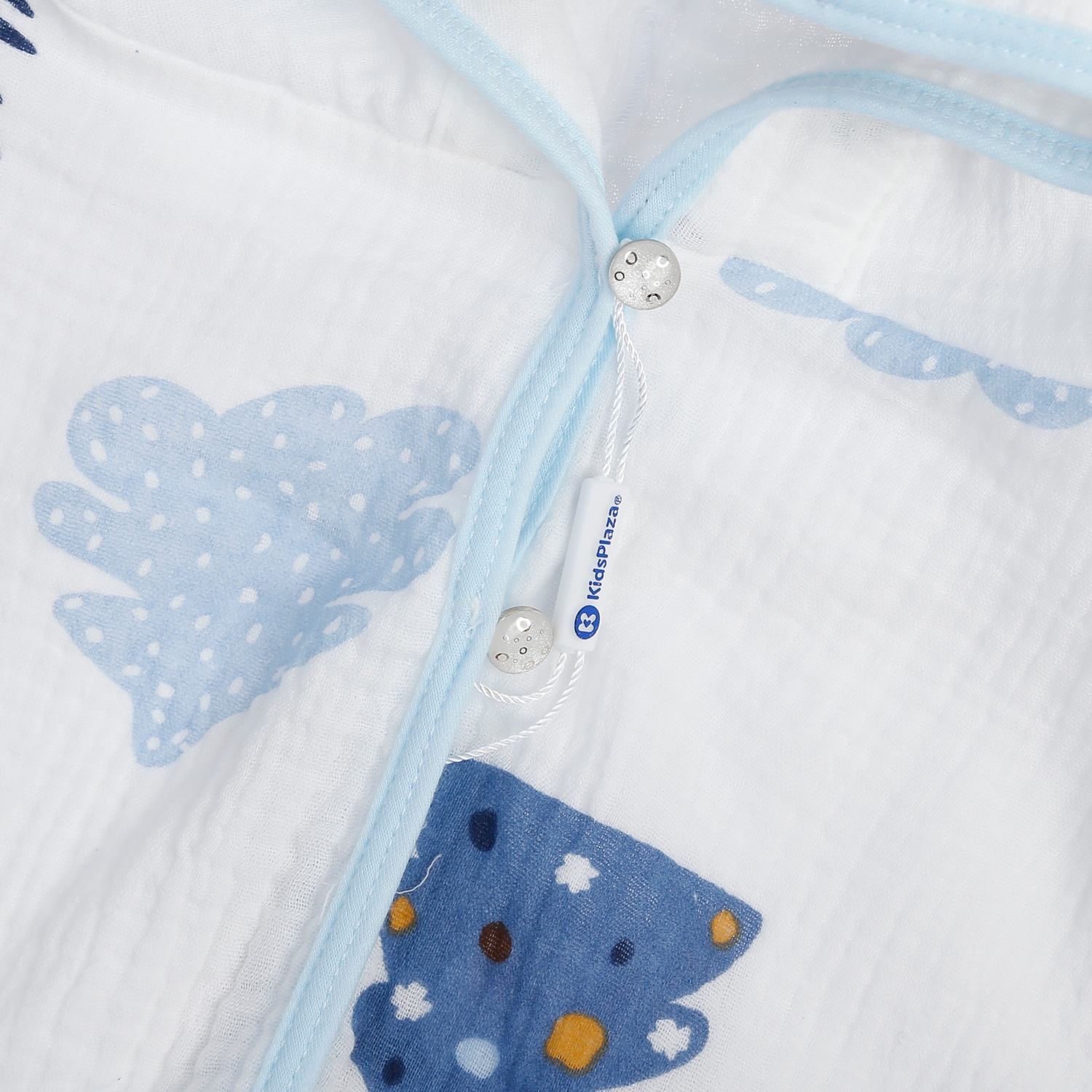 Áo choàng bé trai KidsPlaza in gấu TM23 (Trắng) hình 3