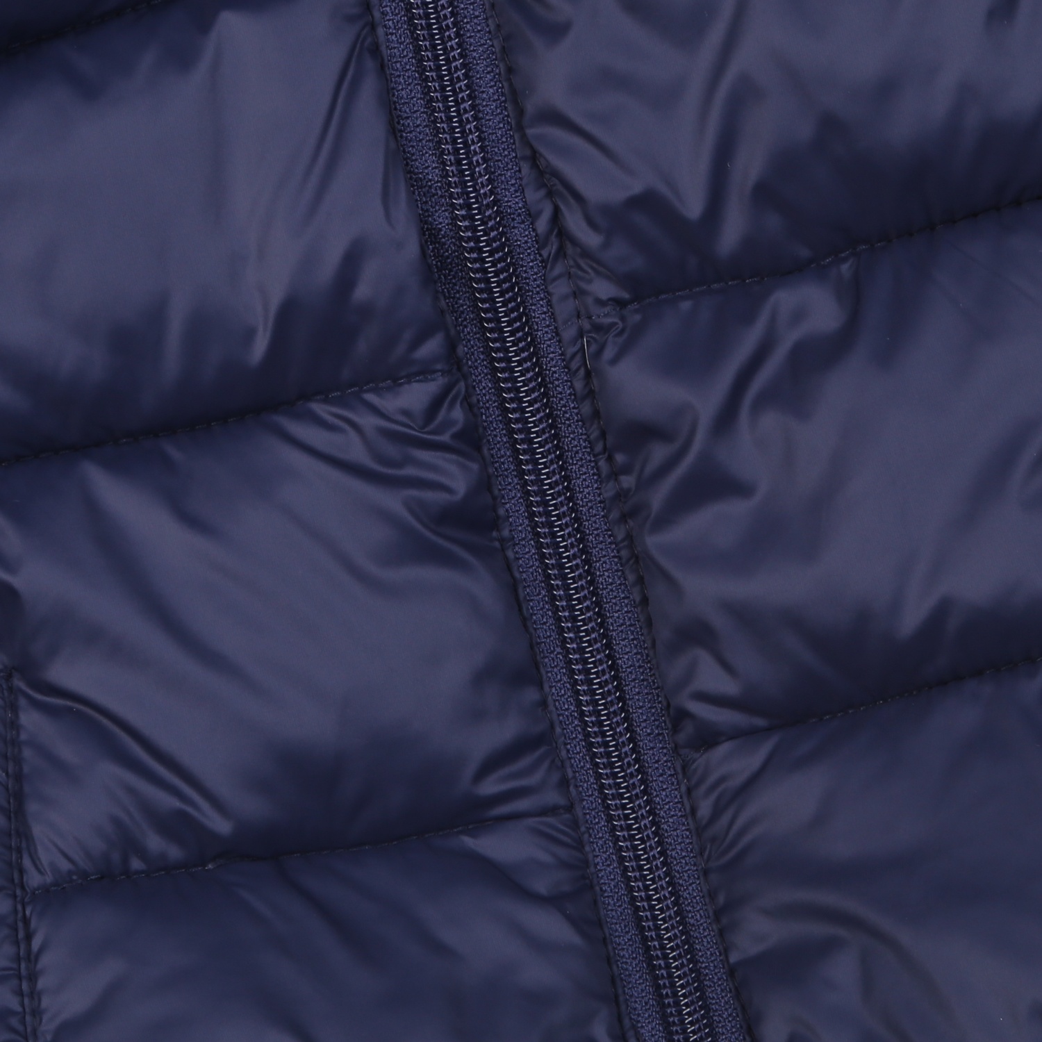 Áo khoác gile bé trai KidsPlaza in gấu 24K (Xanh than) hình 3