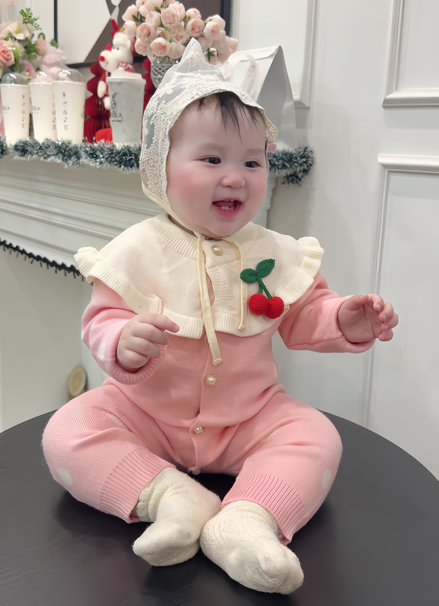 Bộ body len bé gái Mamago choàng gắn Cherry 25M-BL04 (Hồng) 1