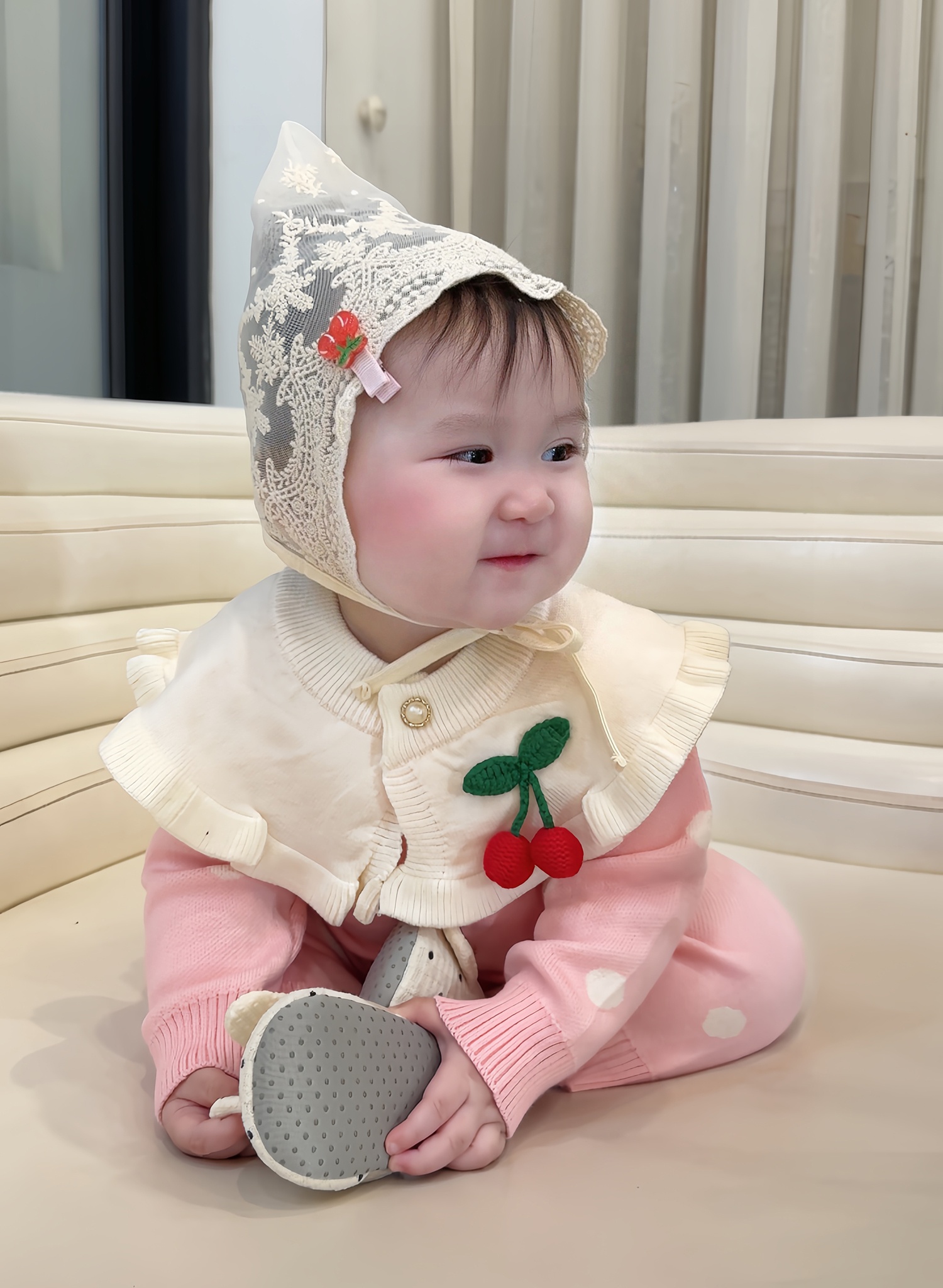 Bộ body len bé gái Mamago choàng gắn Cherry 25M-BL04 (Hồng) hình 6