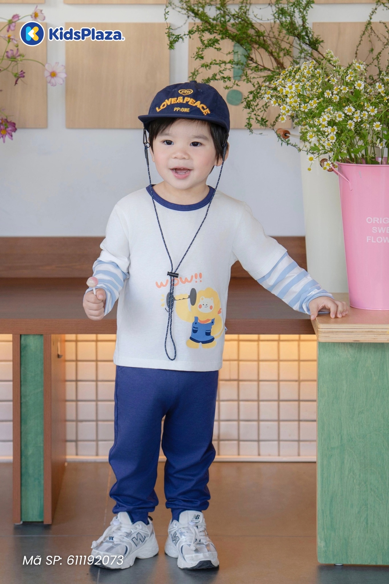 Bộ quần áo dài tay bé trai KidsPlaza in wow HN25T (Xanh) hình 2