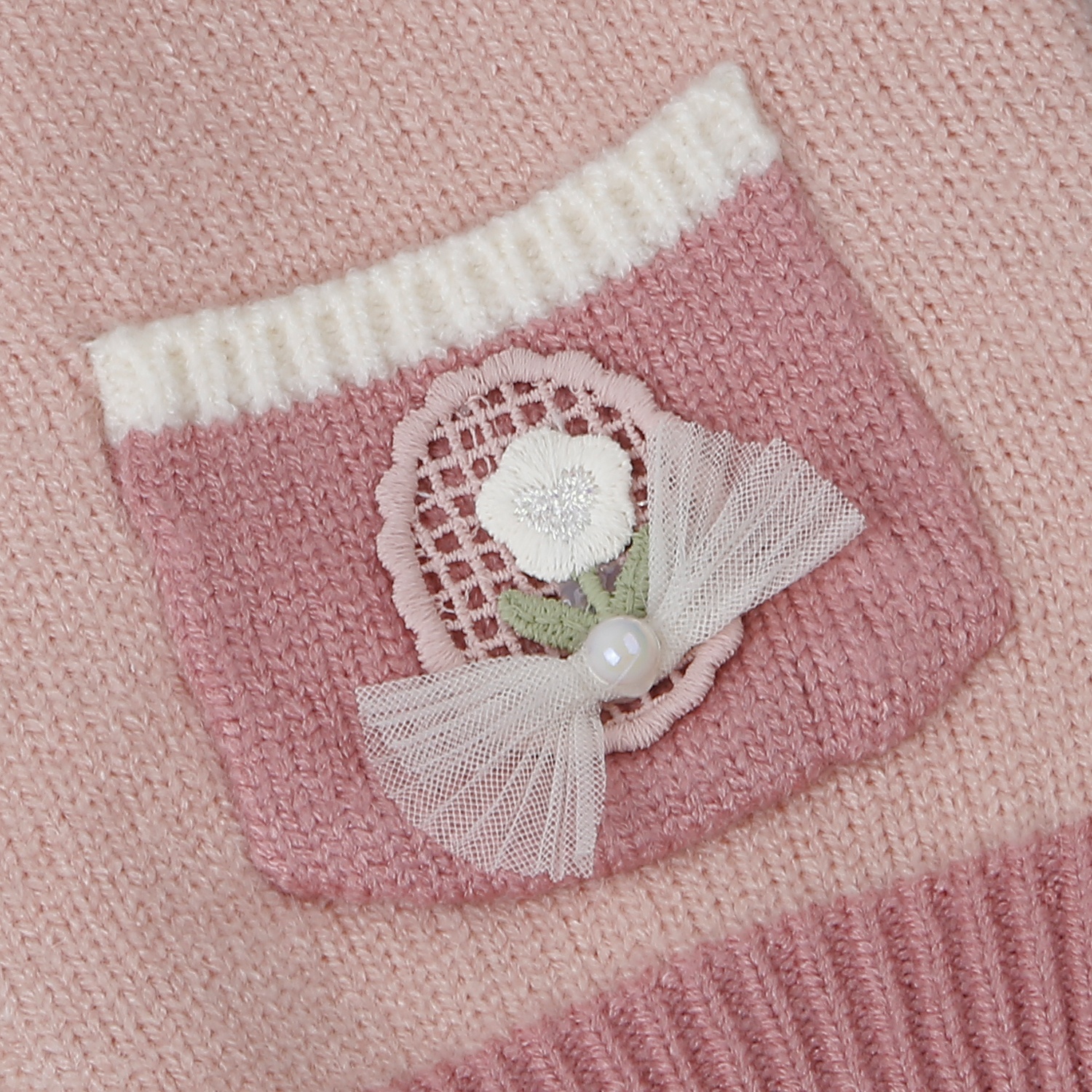 Áo Gile len bé gái Mamago cài cúc có túi 25M-G10 (Hồng)