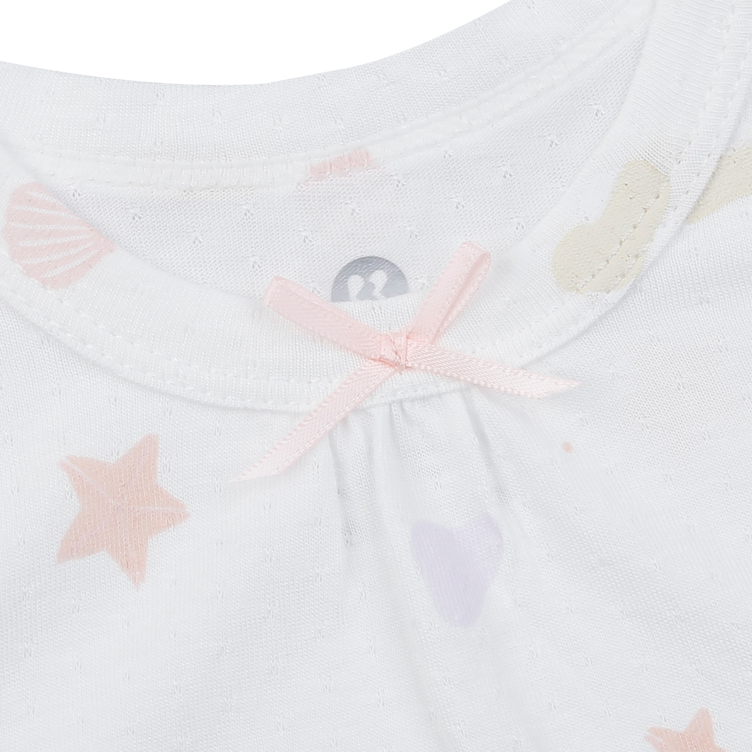 Bộ cộc bé gái KidsPlaza in sao biển HN25H (Trắng) hình 2