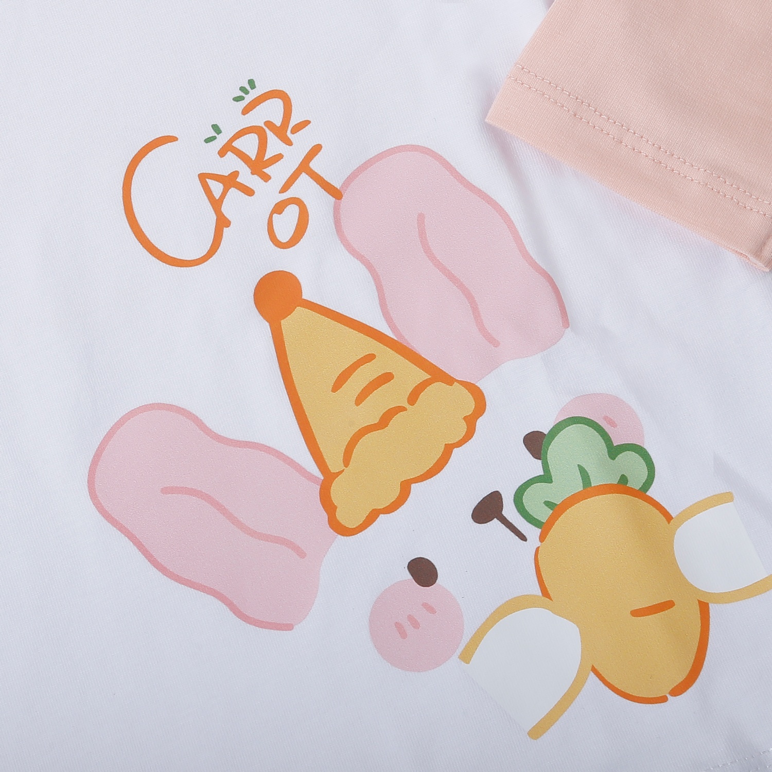 Bộ quần áo dài tay bé gái KidsPlaza cotton in carrot M25T (Trắng hồng) hình 3