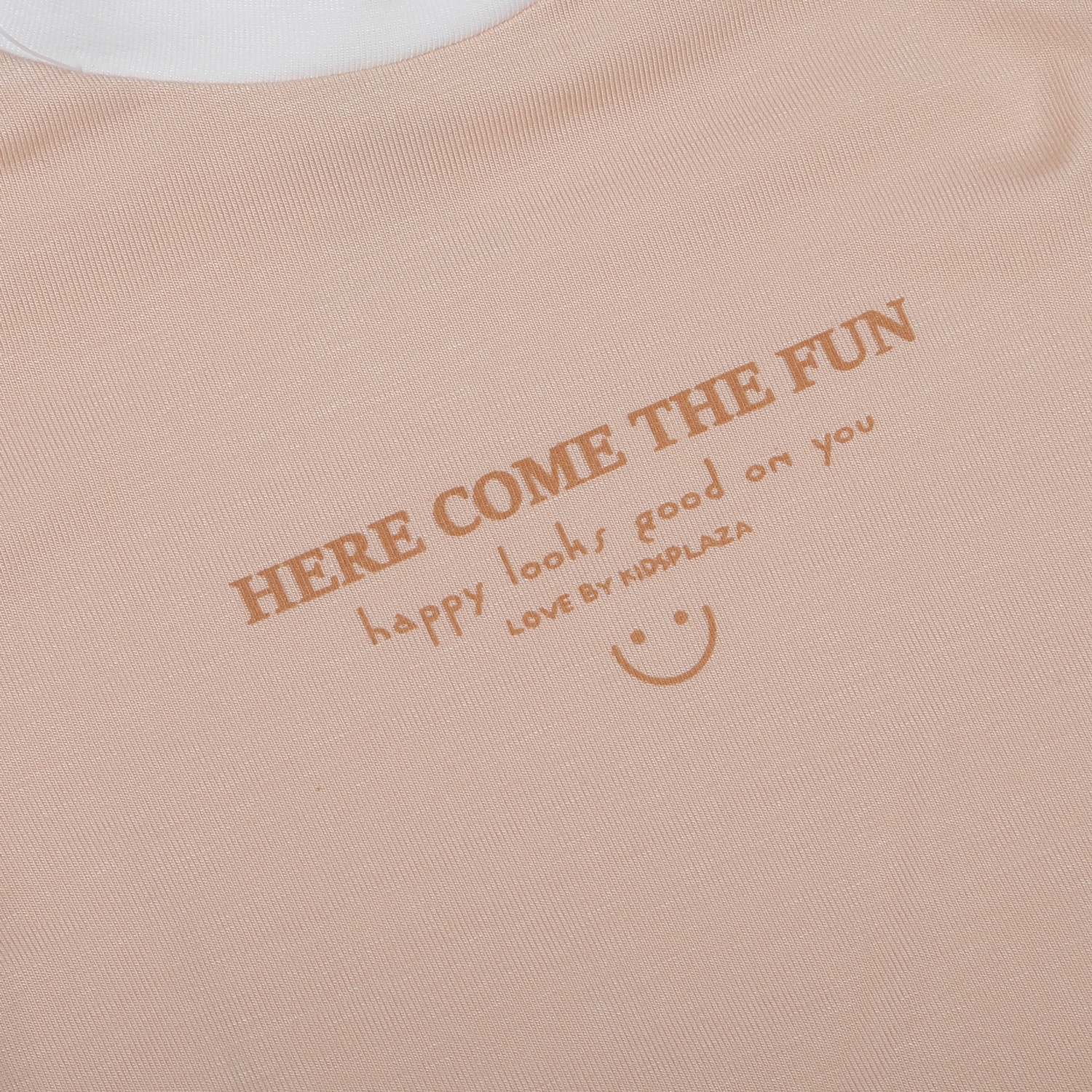 Bộ quần áo dài tay KidsPlaza Otis cổ 3 phân in chữ ND25T (Nâu) 