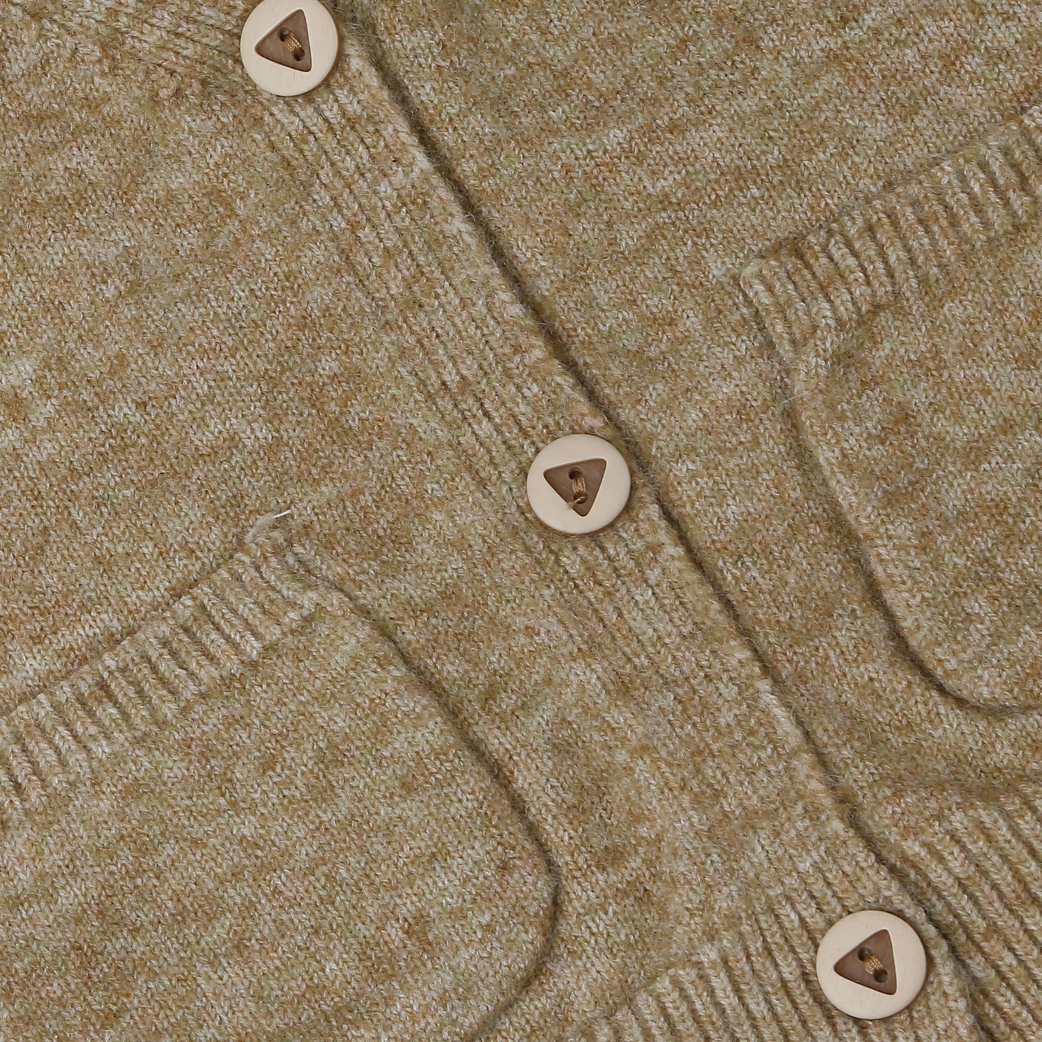 Gile len bé trai Mamago cài cúc 2 tai 25M-G01 (Nâu)