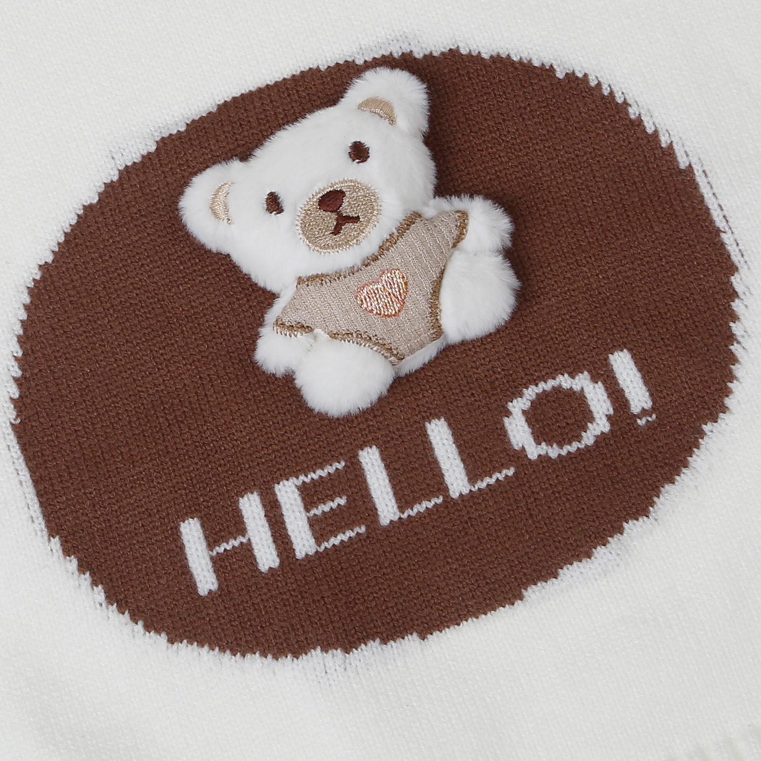 Gile len bé trai Mamago chui in Gấu Hello 25M-G06 (Trắng)